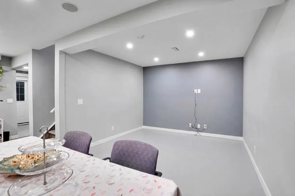 91 Copperstone Gate SE Calgary AB T2Z 4S2