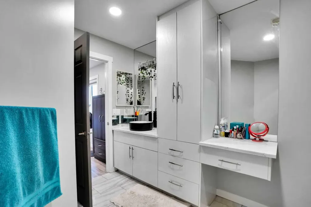 91 Copperstone Gate SE Calgary AB T2Z 4S2