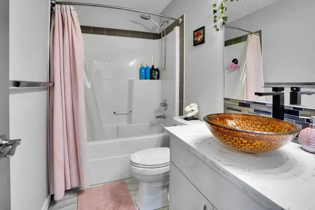 91 Copperstone Gate SE Calgary AB T2Z 4S2