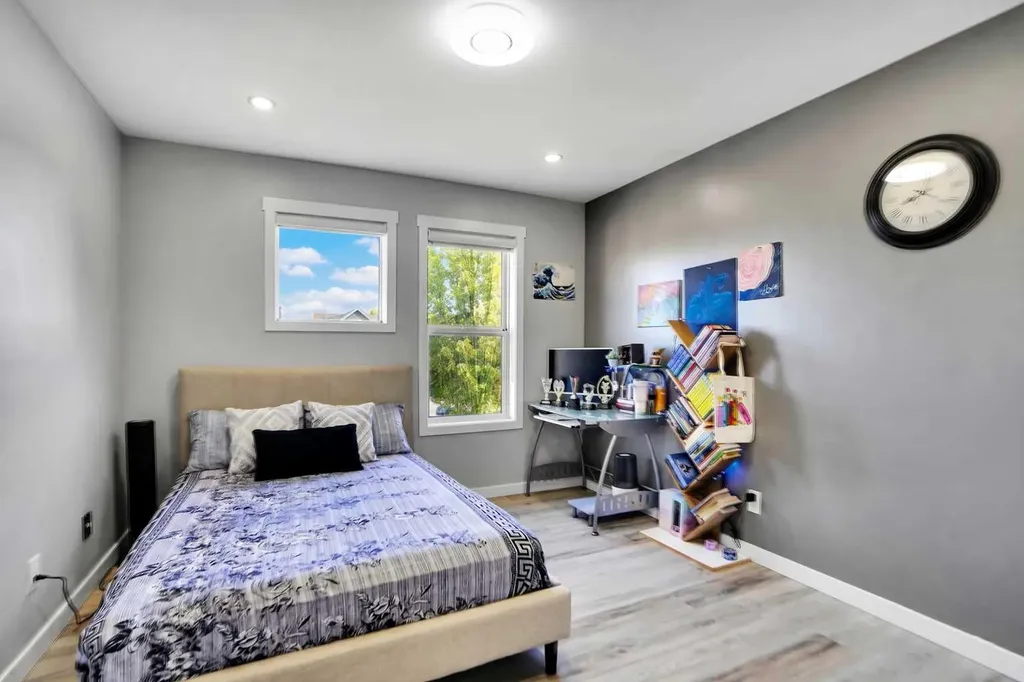 91 Copperstone Gate SE Calgary AB T2Z 4S2