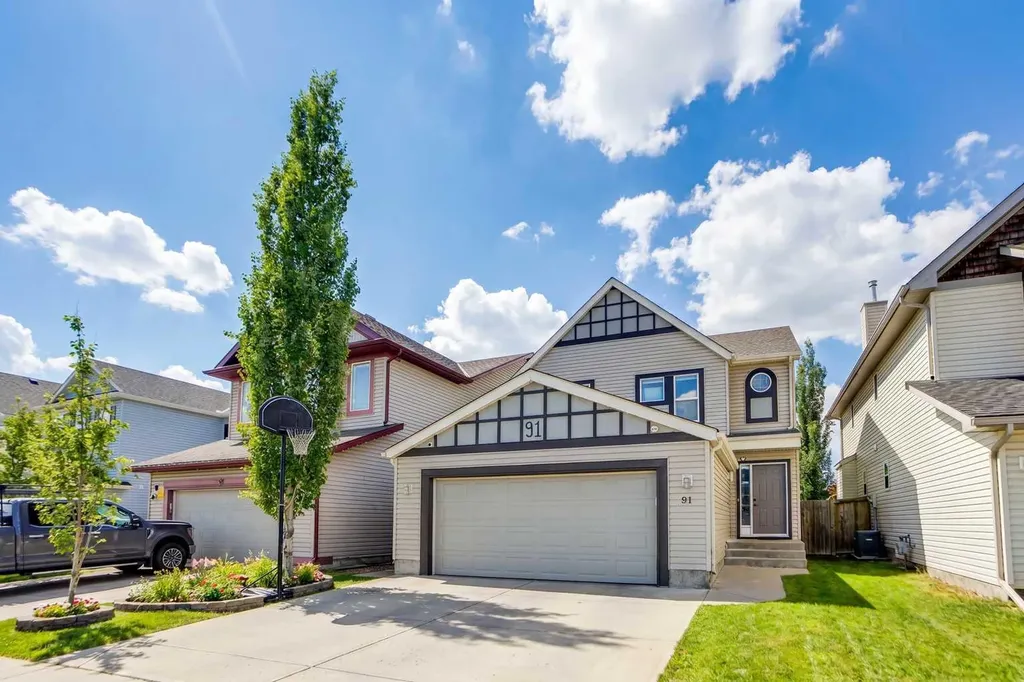 91 Copperstone Gate SE Calgary AB T2Z 4S2