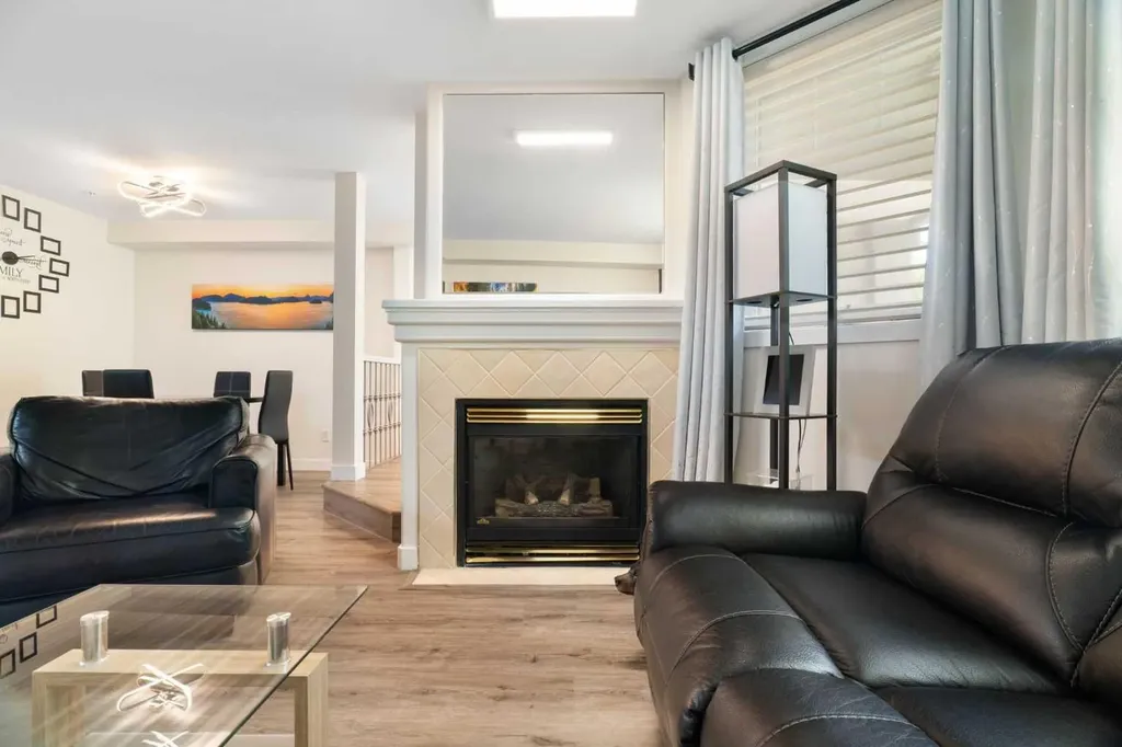 2422 Erlton Street SW Calgary AB T2S 3B6