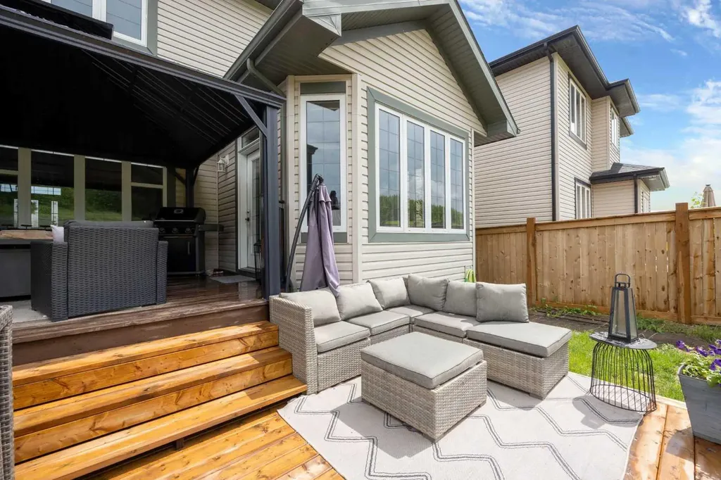 212 Stonecreek Landing Fort Mcmurray AB T9K 0X4