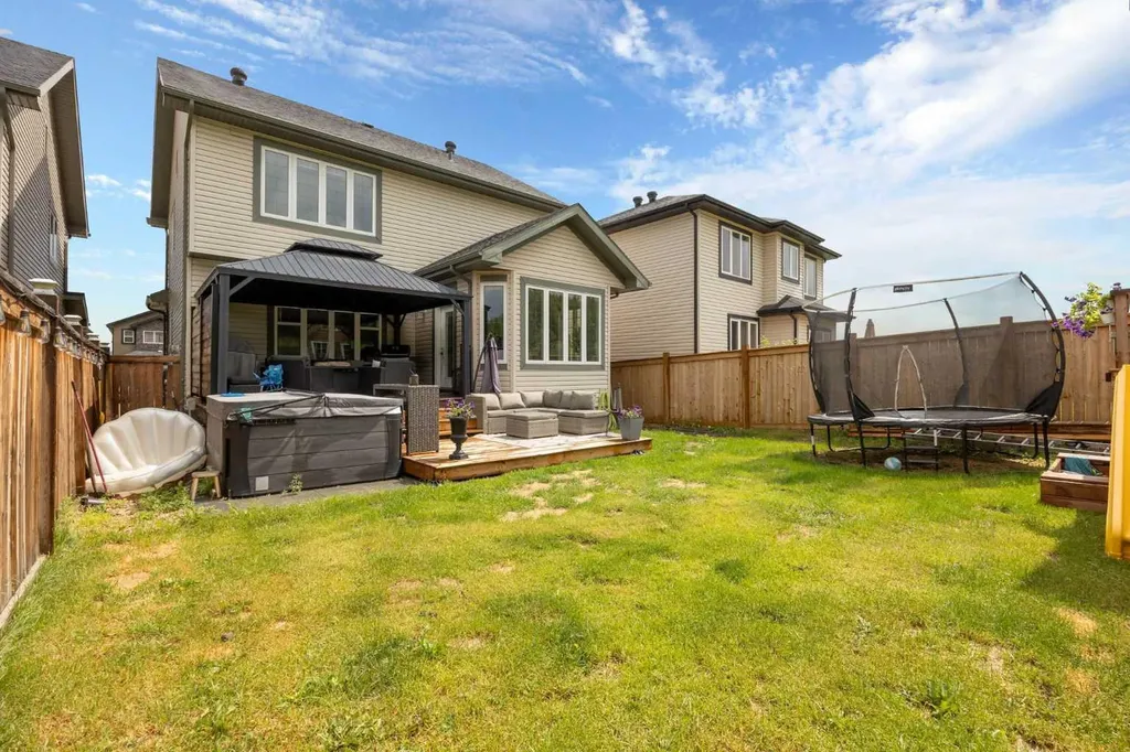 212 Stonecreek Landing Fort Mcmurray AB T9K 0X4