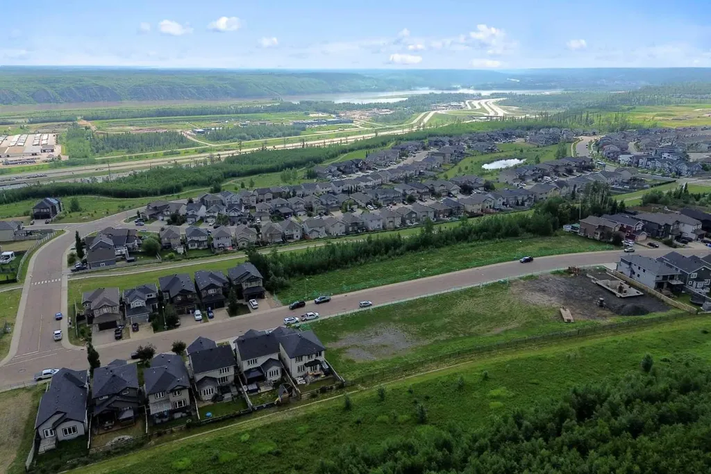 212 Stonecreek Landing Fort Mcmurray AB T9K 0X4