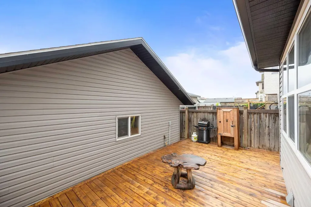 189 Walnut Crescent Fort Mcmurray AB T9K 0N4