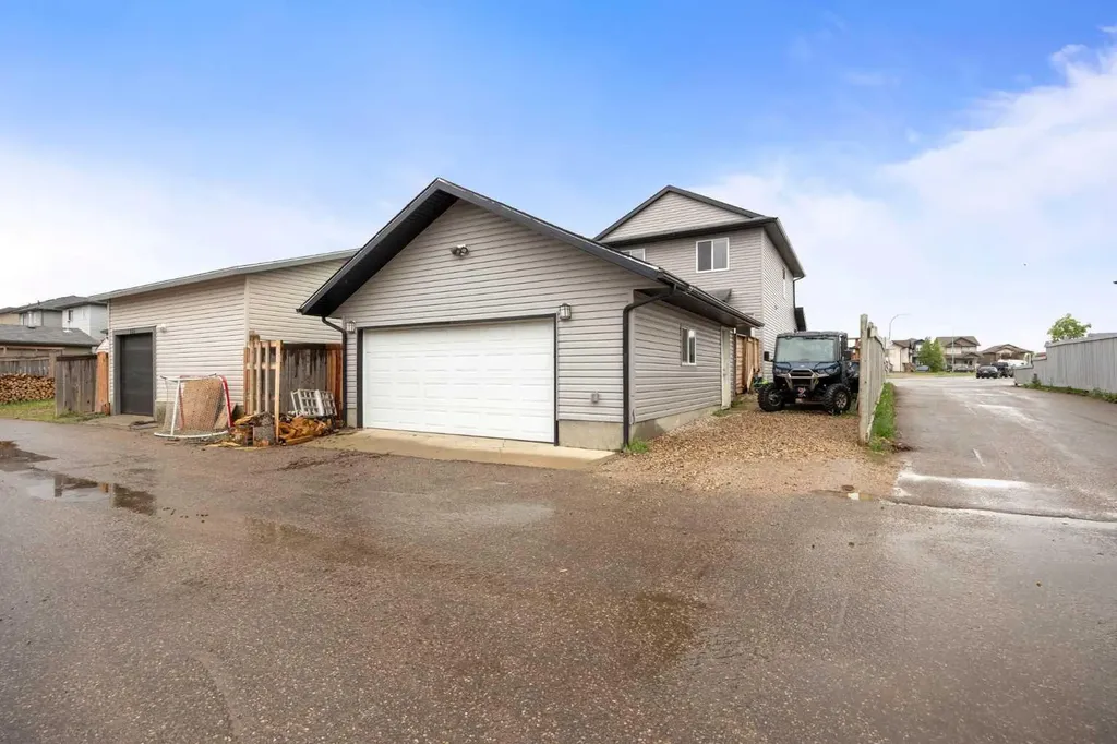 189 Walnut Crescent Fort Mcmurray AB T9K 0N4