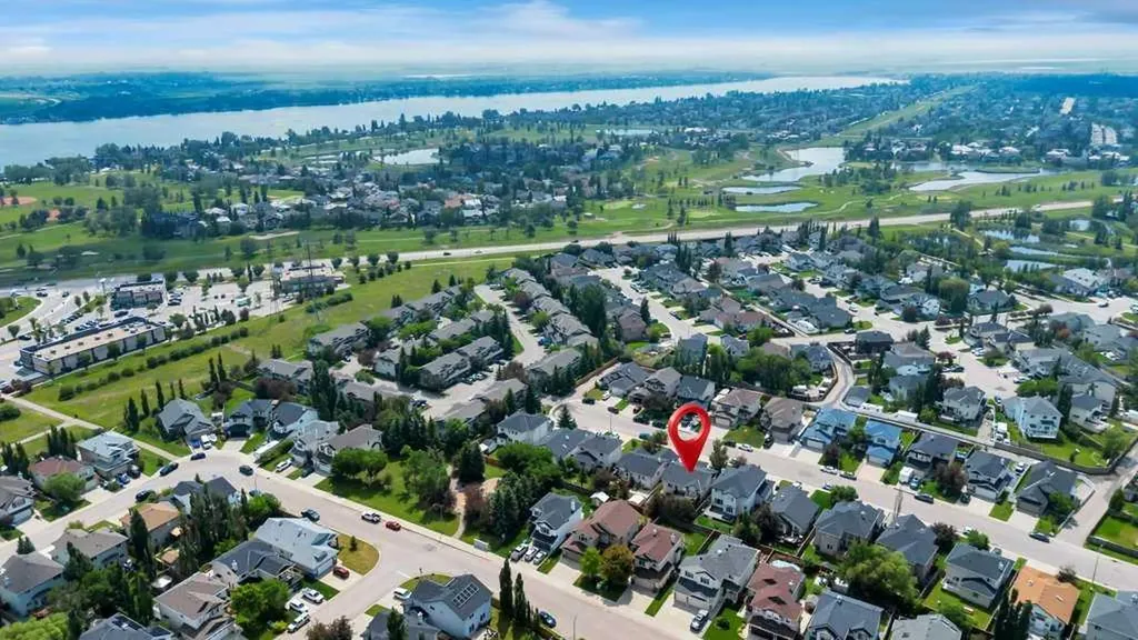 133 Oakmere Point Chestermere AB T1X 1M8