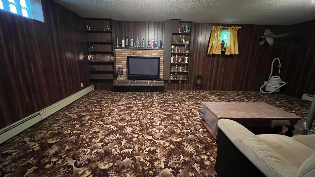 303 Nill Place Hanna AB T0J 1P0