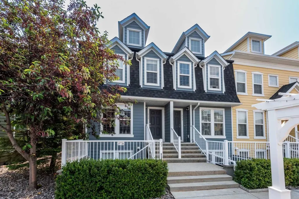 532 Mckenzie Towne Close SE Calgary AB T2Z 1A8