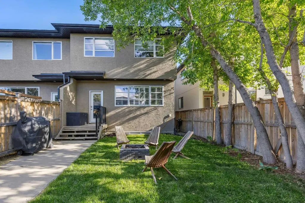 444 25 Avenue NW Calgary AB T2M 2A7