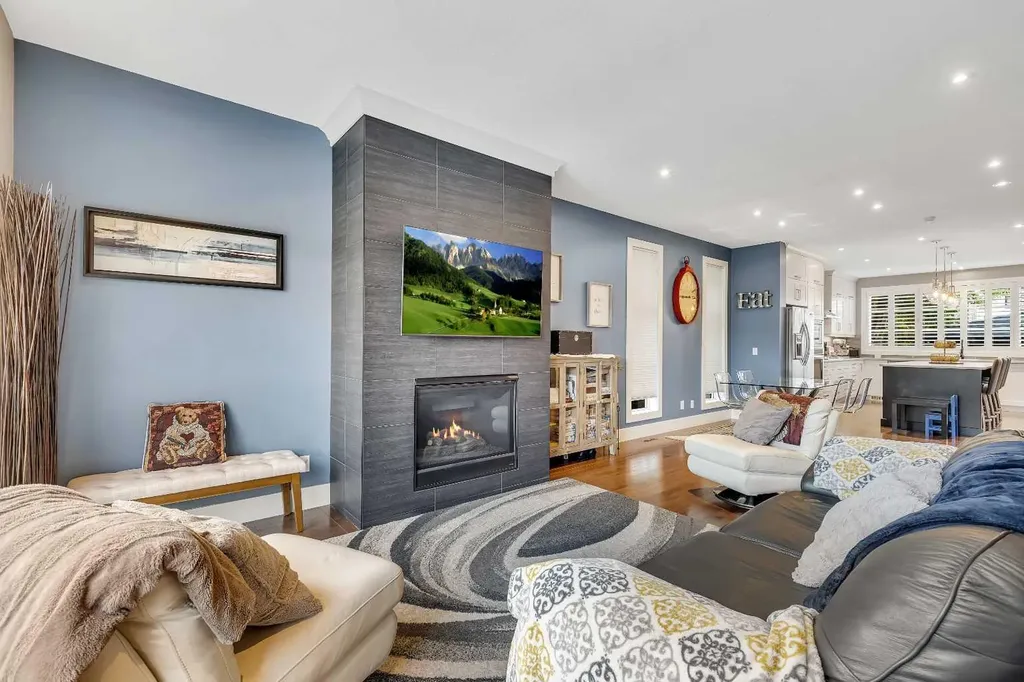 444 25 Avenue NW Calgary AB T2M 2A7