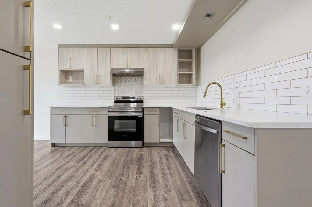 28 Fallingworth Court NE Calgary AB T3J1G4
