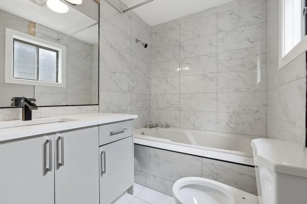 28 Fallingworth Court NE Calgary AB T3J1G4