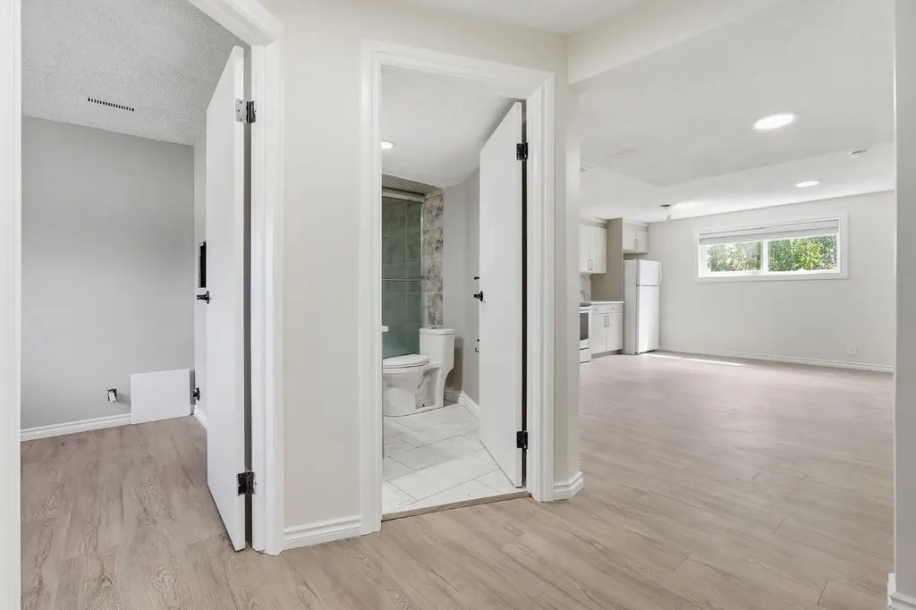 28 Fallingworth Court NE Calgary AB T3J1G4