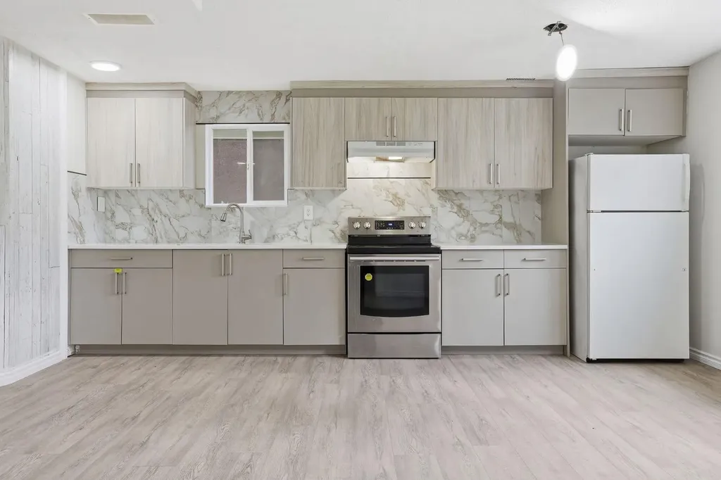 28 Fallingworth Court NE Calgary AB T3J1G4