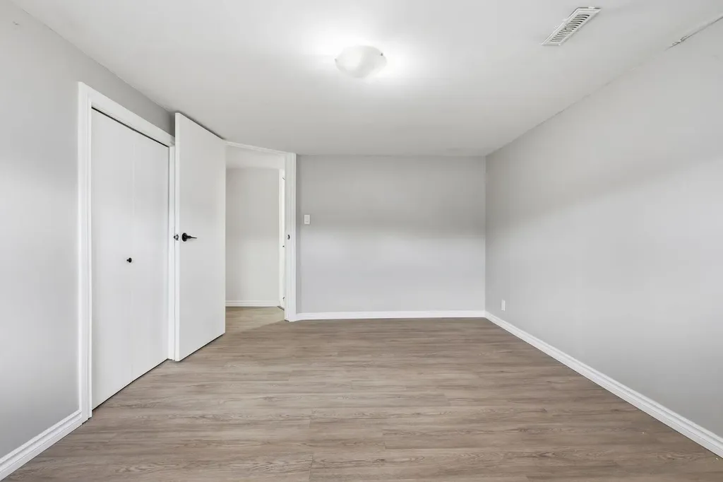 28 Fallingworth Court NE Calgary AB T3J1G4