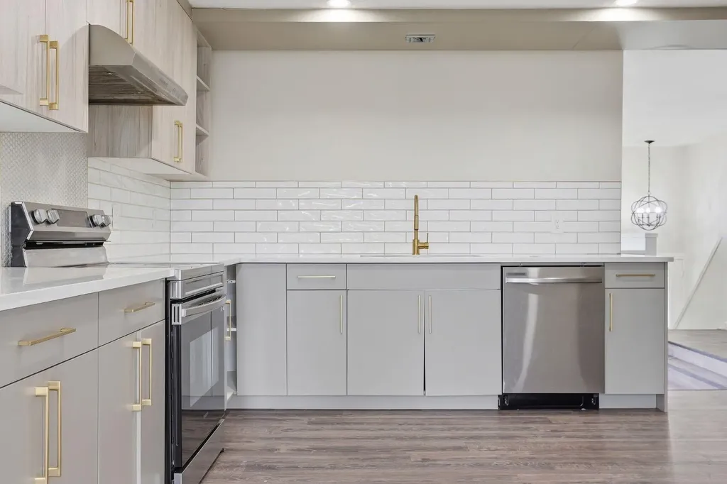 28 Fallingworth Court NE Calgary AB T3J1G4