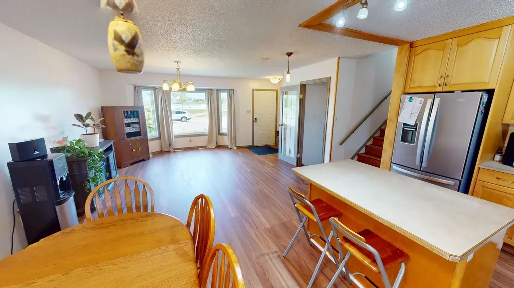 99 Spruce Avenue Brooks AB T1R0A7