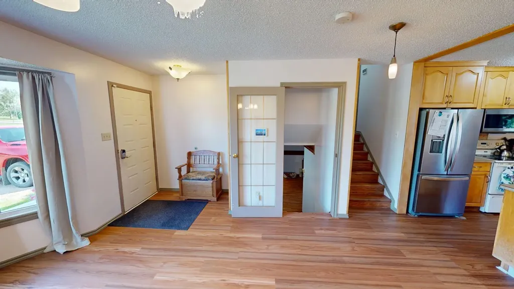 99 Spruce Avenue Brooks AB T1R0A7