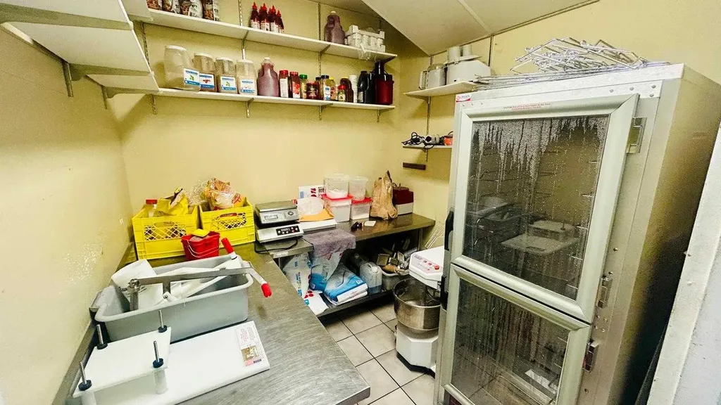601 17 Avenue SW Calgary AB T2S 0B3