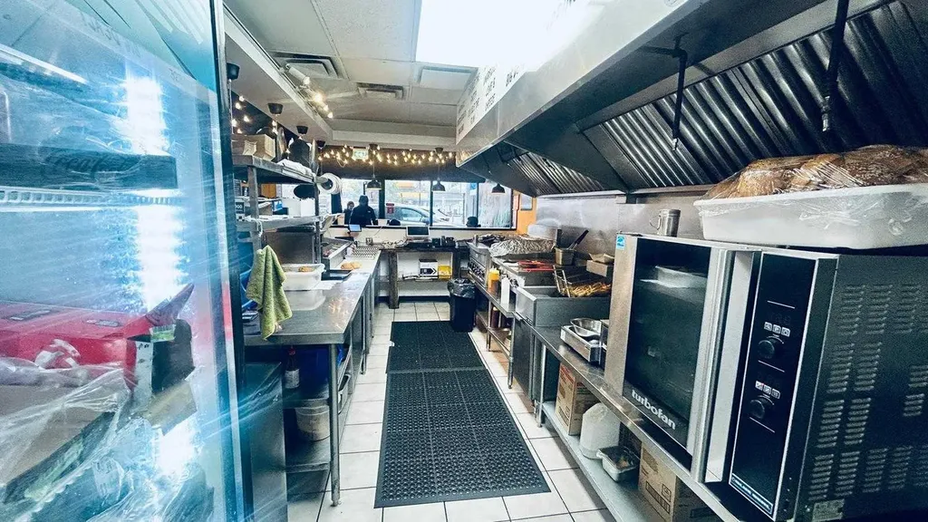 601 17 Avenue SW Calgary AB T2S 0B3