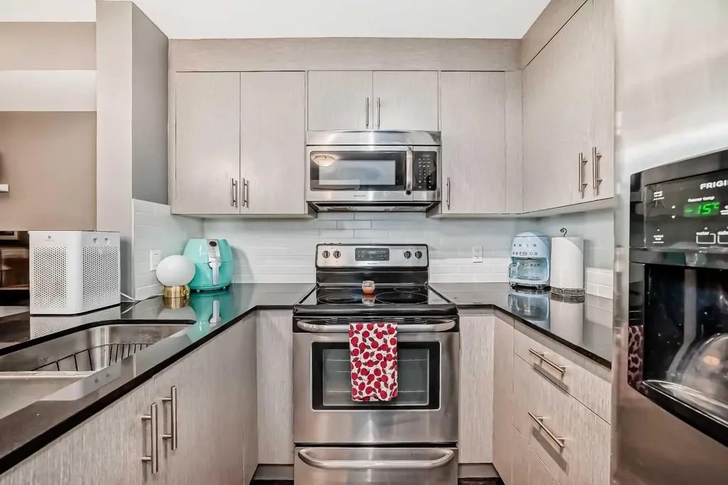 240 Skyview Ranch Road NE Calgary AB T3N 0P4
