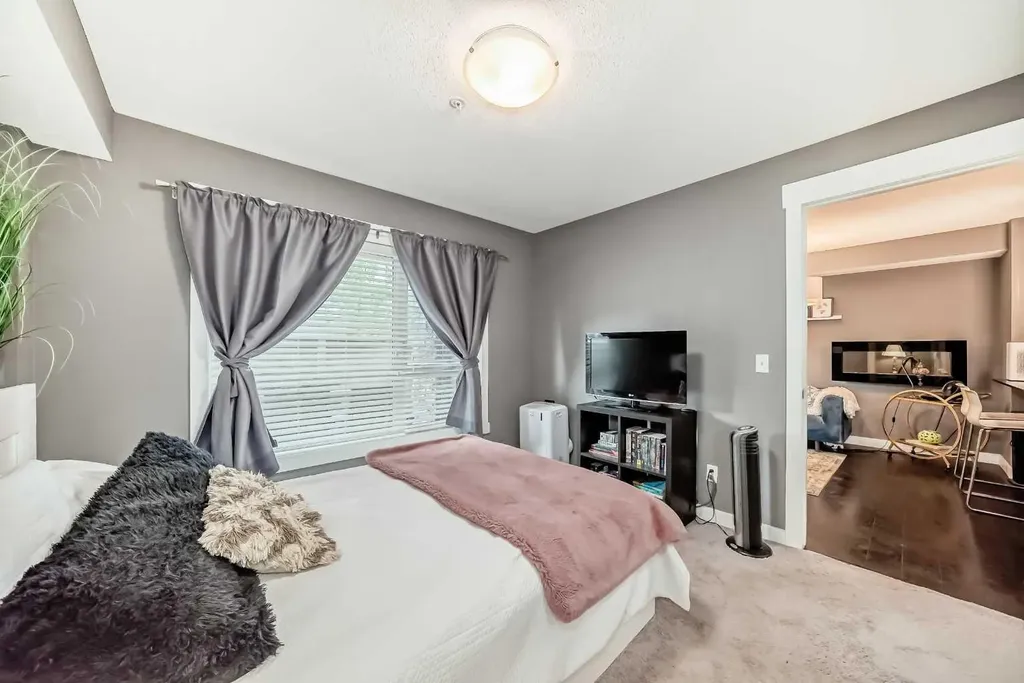 240 Skyview Ranch Road NE Calgary AB T3N 0P4