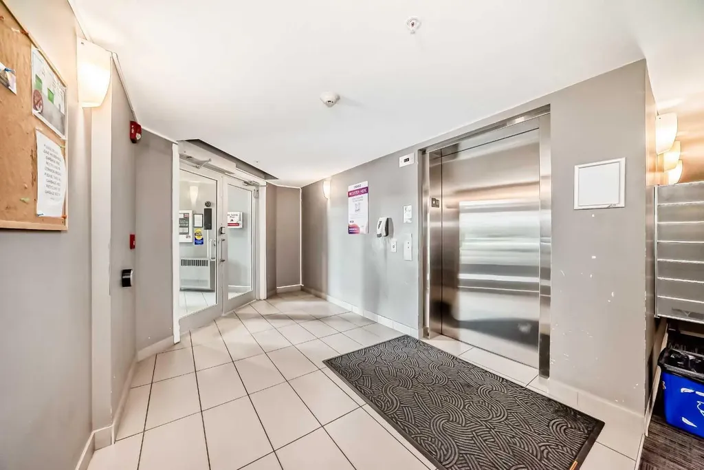 240 Skyview Ranch Road NE Calgary AB T3N 0P4