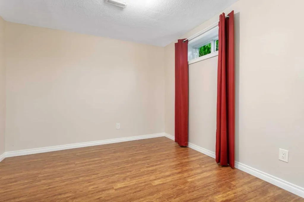 5108 49 Street Clive AB T0C 0Y0