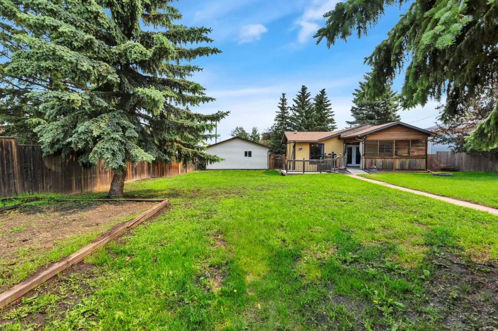 5108 49 Street Clive AB T0C 0Y0