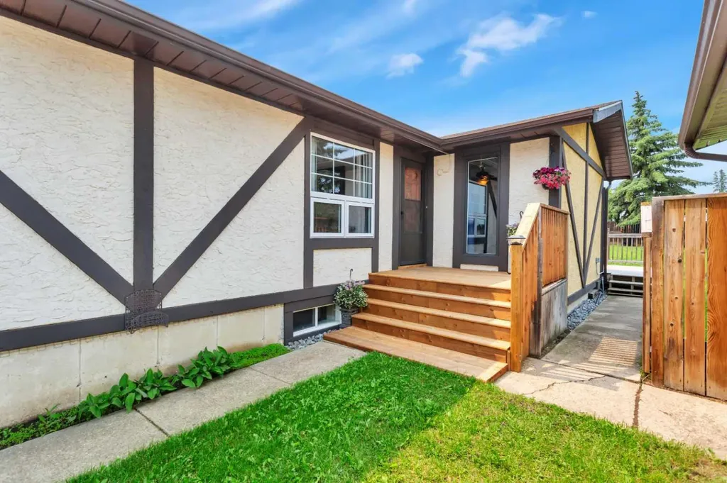 5108 49 Street Clive AB T0C 0Y0