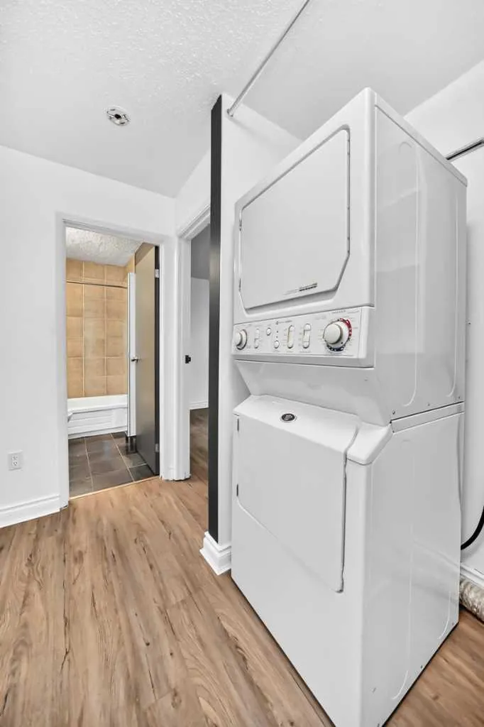 3115 51 Street SW Calgary AB T3E6P4