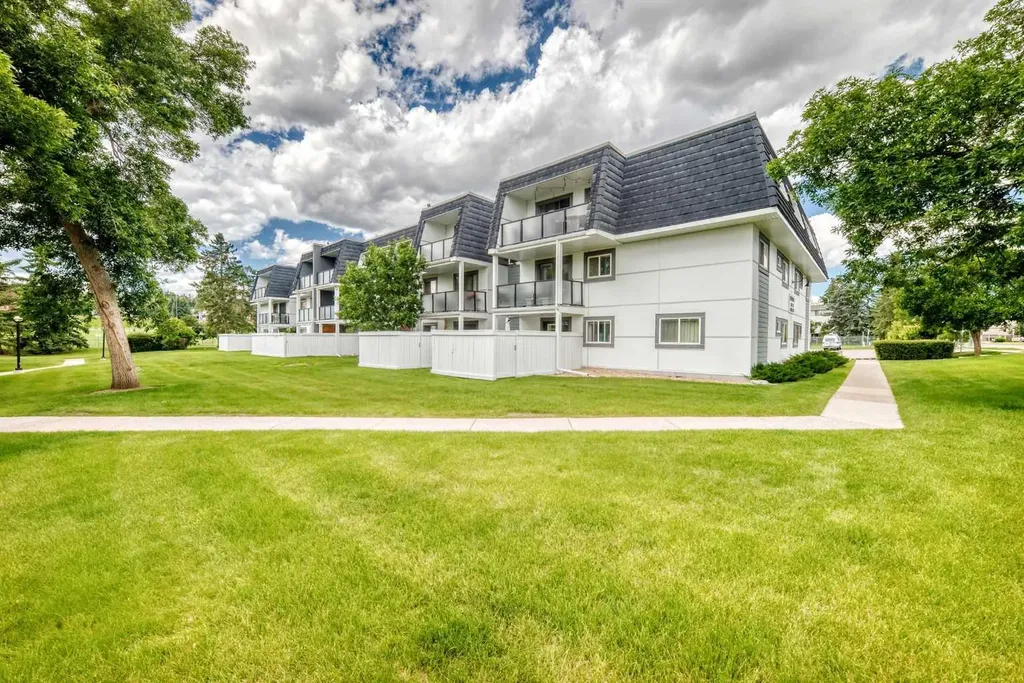 3115 51 Street SW Calgary AB T3E6P4