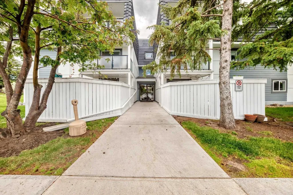 3115 51 Street SW Calgary AB T3E6P4