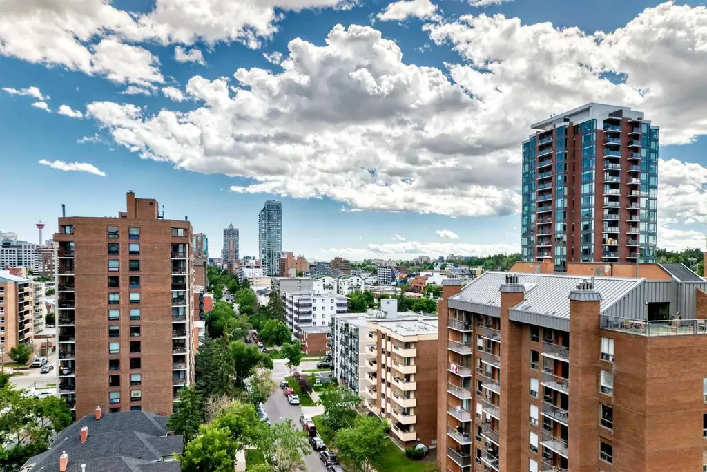 1330 15 Avenue SW Calgary AB T3C 3N7