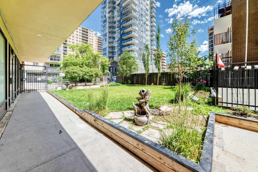 1330 15 Avenue SW Calgary AB T3C 3N7