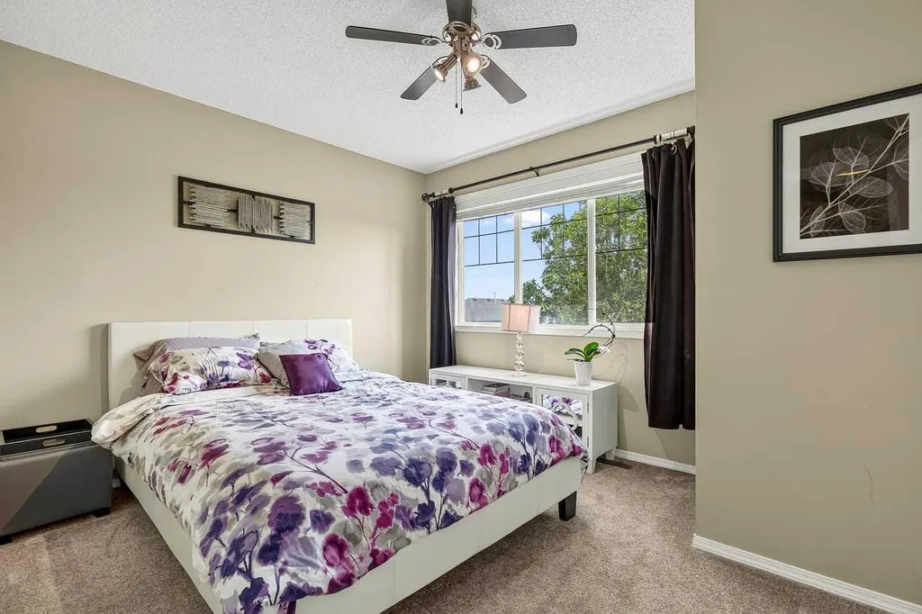 70 Creek Springs Road NW Airdrie AB T4B 2V5