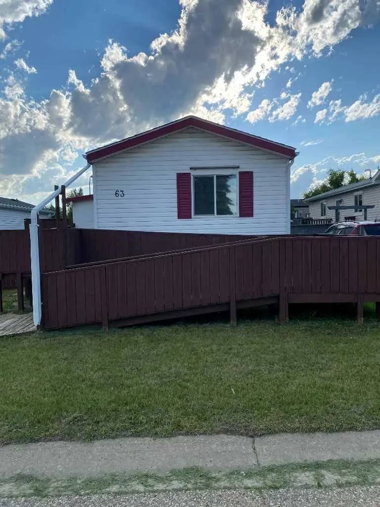 4922 Womacks Road Blackfalds AB T0M0J0