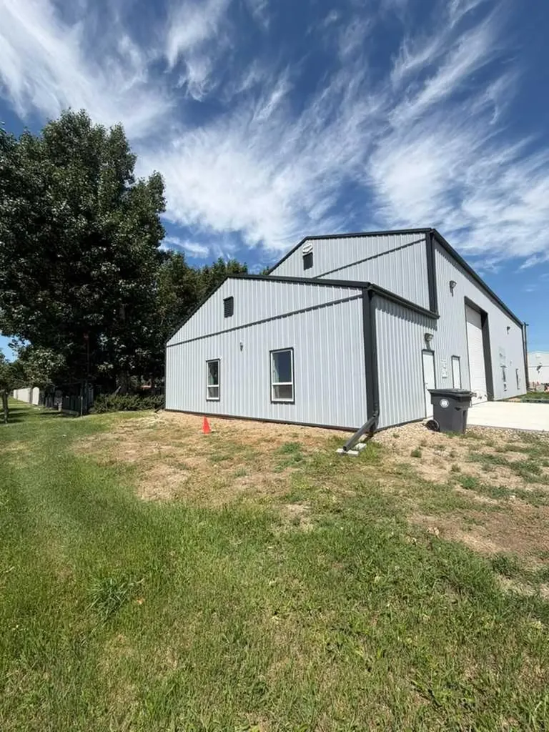 438 1 Avenue Bassano AB T0J 0B0