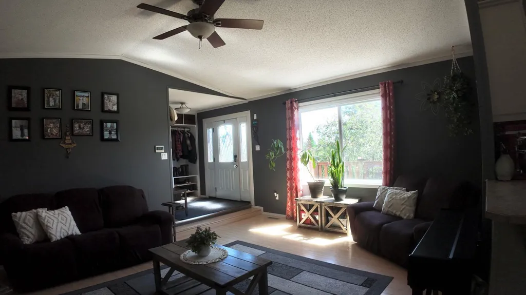 130018 Twn Road 54 Whitecourt AB T7S1P6
