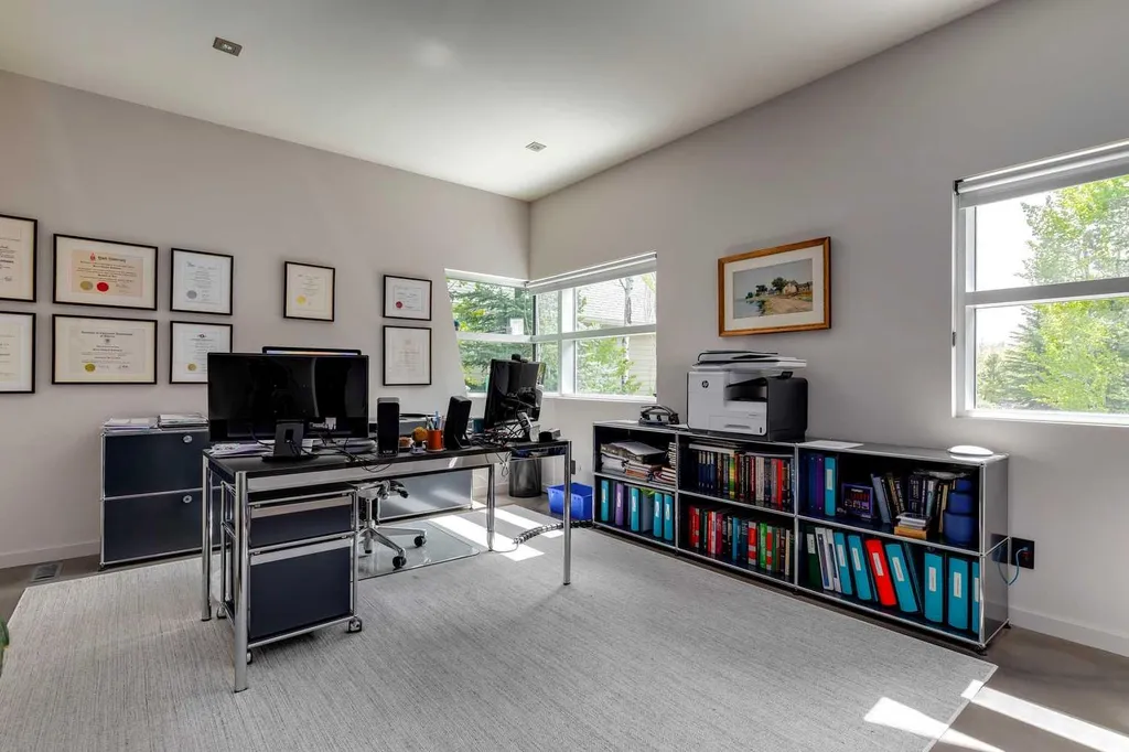 25 Posthill Drive SW Calgary AB T3H 0A8