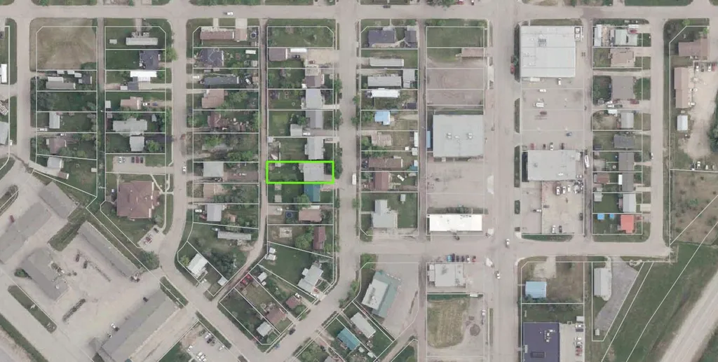 4816 51 Street Valleyview AB T0H 3N0