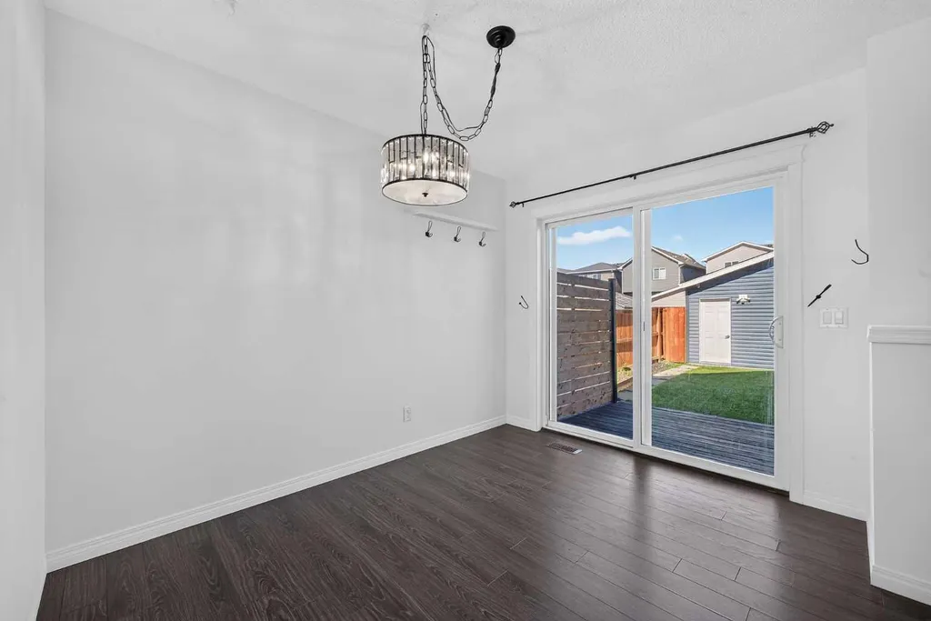 330 Auburn Meadows Boulevard SE Calgary AB T3M 2E5