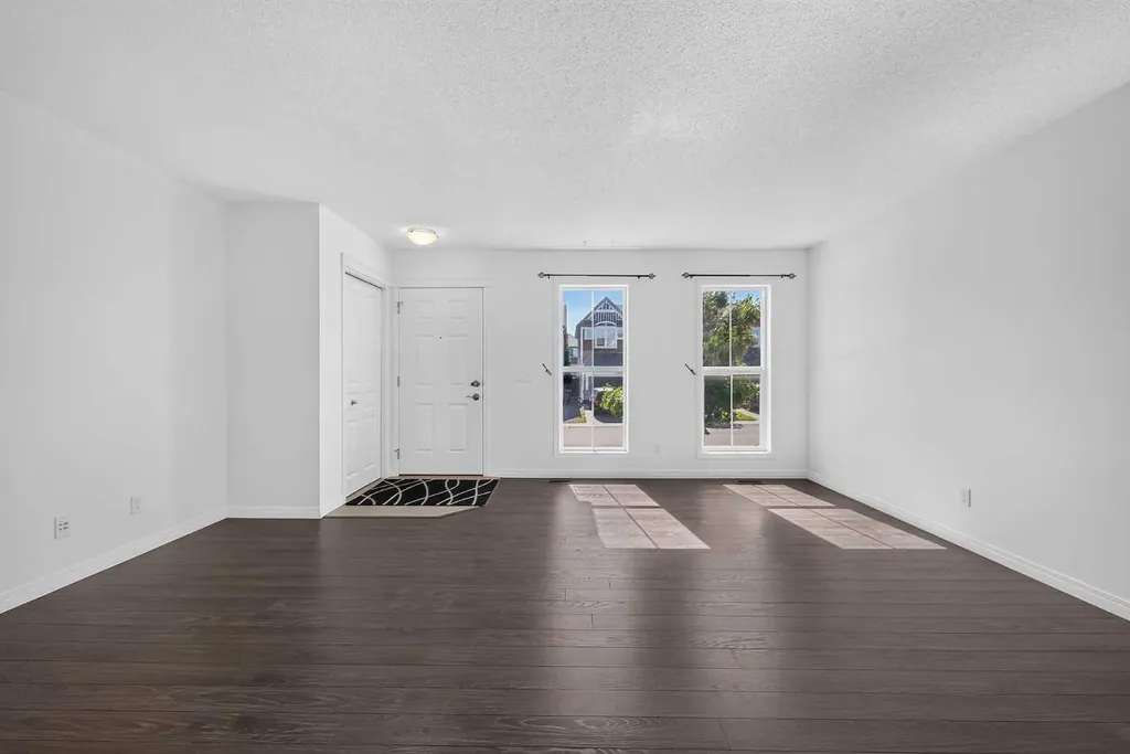 330 Auburn Meadows Boulevard SE Calgary AB T3M 2E5