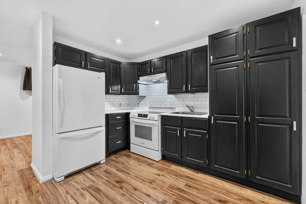 330 Auburn Meadows Boulevard SE Calgary AB T3M 2E5