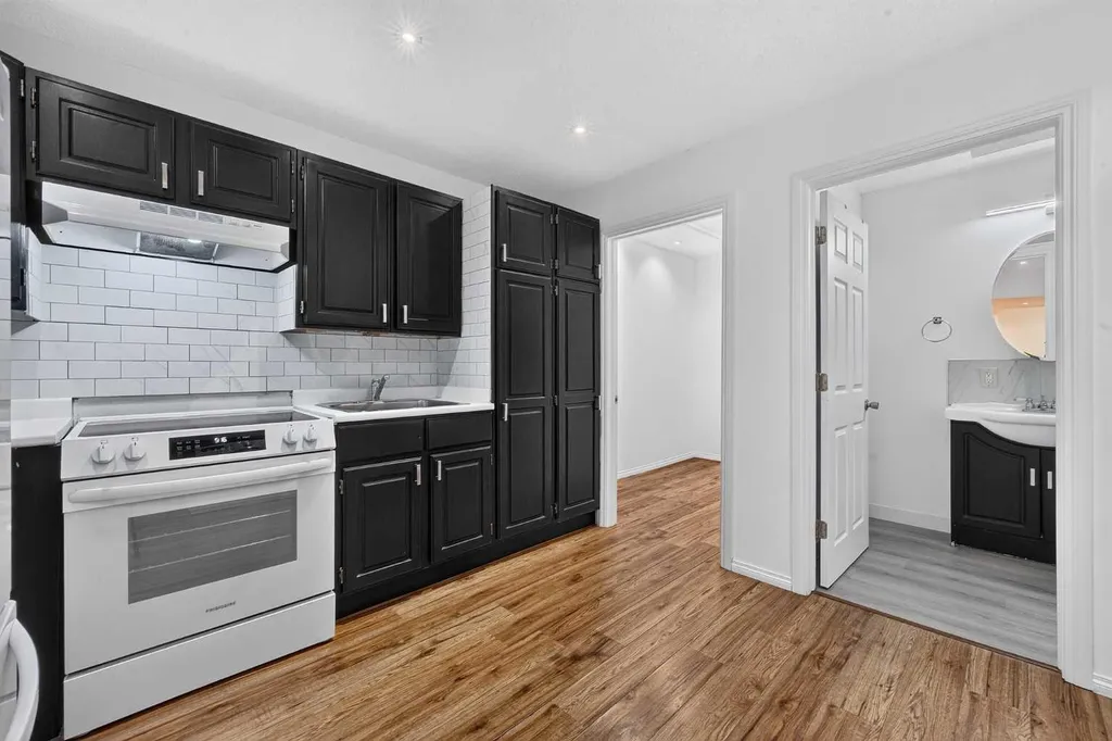 330 Auburn Meadows Boulevard SE Calgary AB T3M 2E5