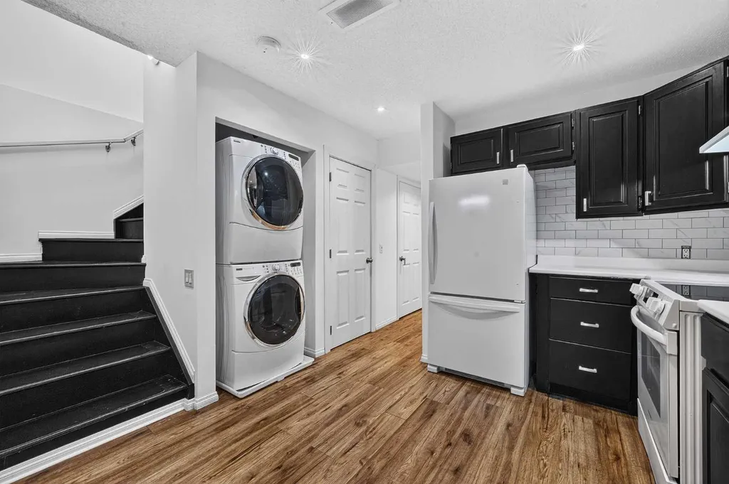 330 Auburn Meadows Boulevard SE Calgary AB T3M 2E5