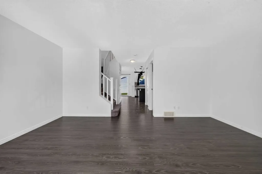 330 Auburn Meadows Boulevard SE Calgary AB T3M 2E5