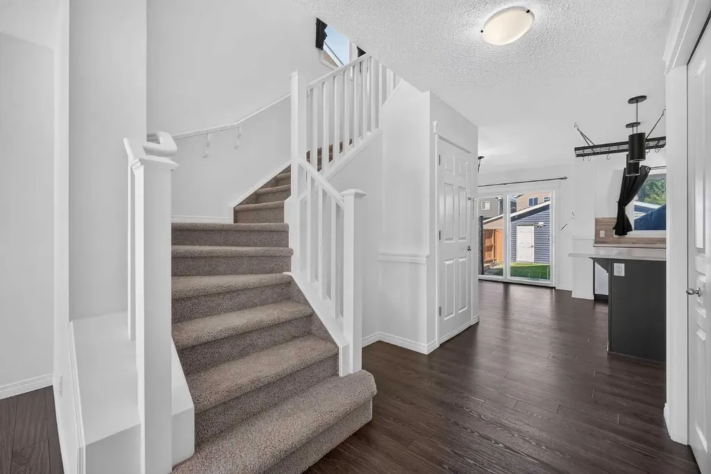 330 Auburn Meadows Boulevard SE Calgary AB T3M 2E5